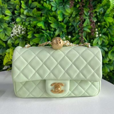 Pearl Crush Mini Rectangular Apple Green - Chanel